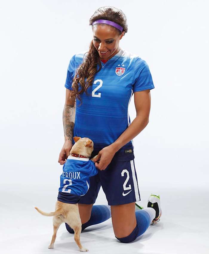 sydney-leroux-X159570_TK4_1976.jpg